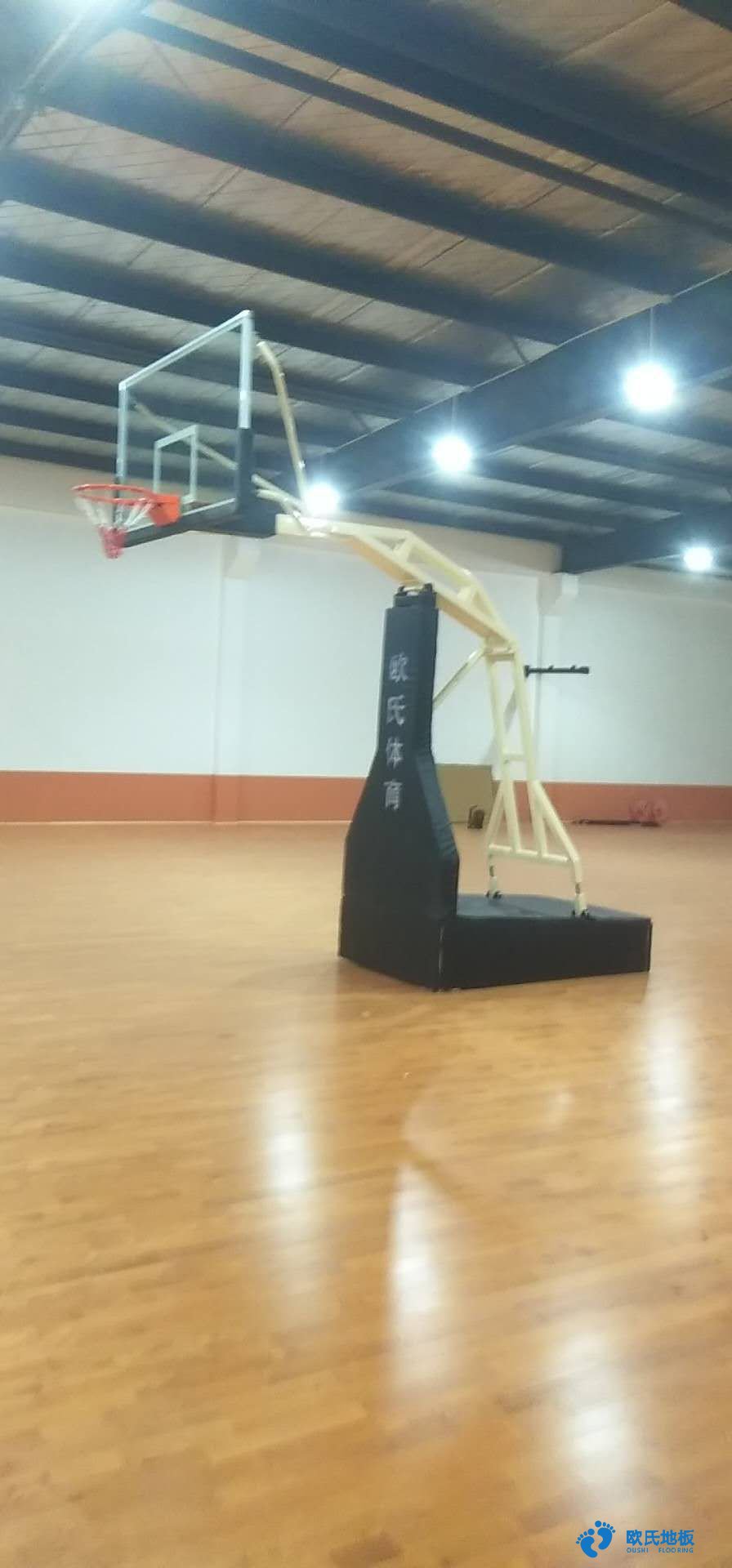 實(shí)木運(yùn)動地板多少錢