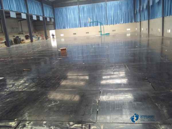 運(yùn)動地板施工價格1
